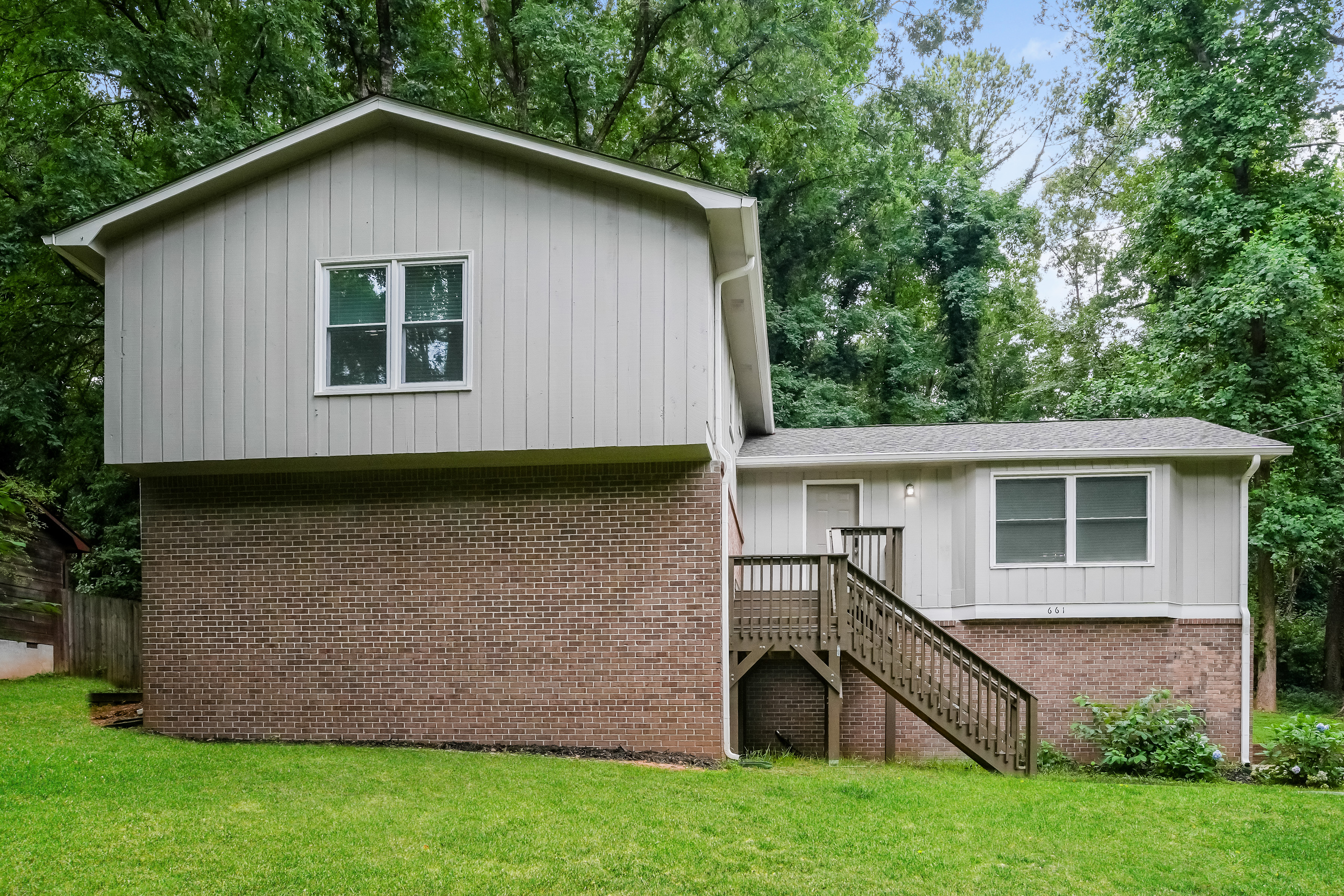 661 Raven Springs Trail STONE MOUNTAIN, GA 30087